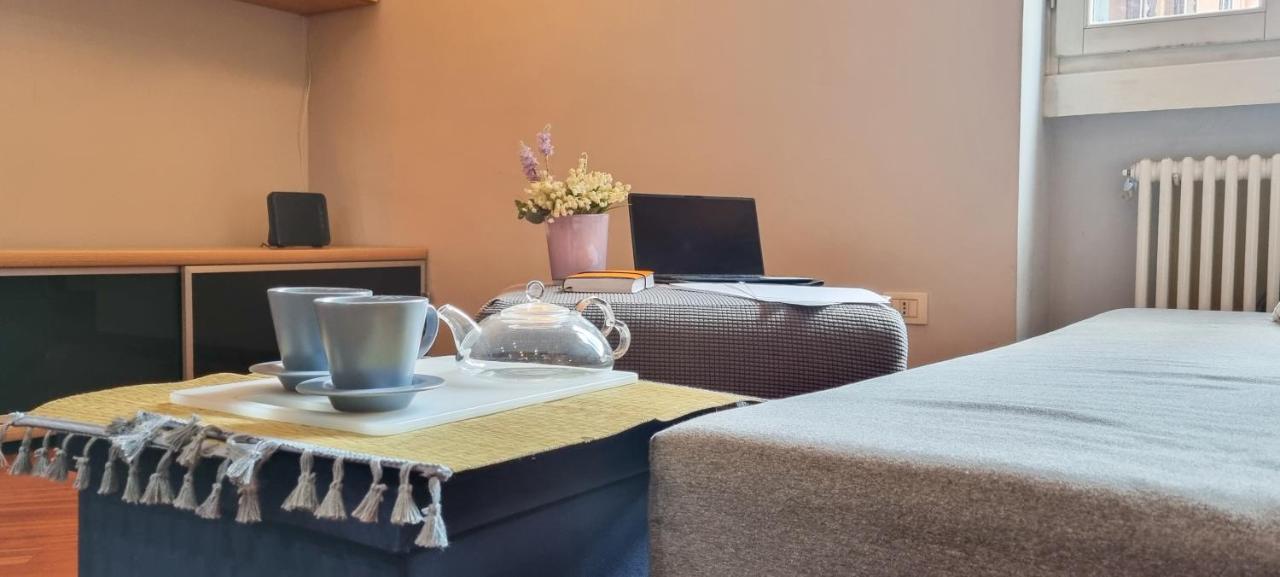 Apartamento Altido Trendy 1-Bed Flat, Easy Access To Centre Milán Exterior foto